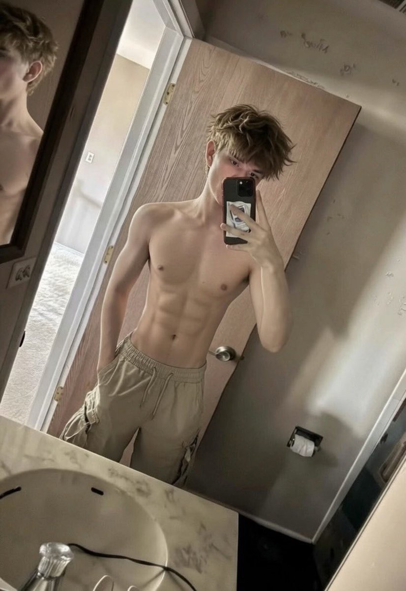 favboyyy17292's tweet photo. #twink #gay #mlm https://t.co/j4rlw8Y8a6