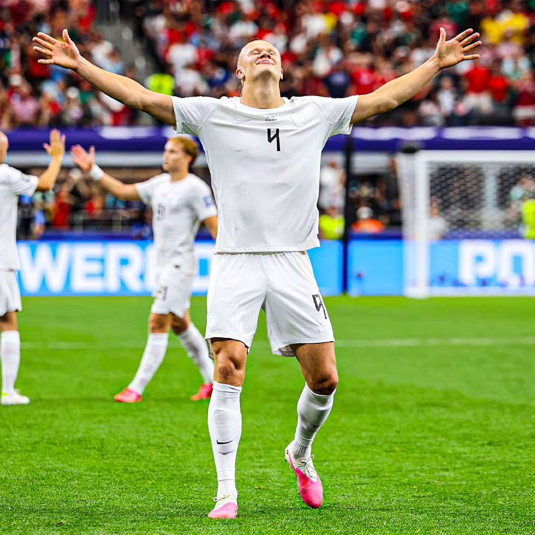 Syte_foot's tweet photo. 🚨🇳🇴 Erling Haaland has become the FASTEST player in history to score 60 international goals. 👏🥇 https://t.co/wHsYh90NPq