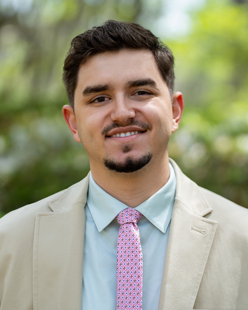 FSUartssciences's tweet photo. “Representing @FloridaState in the first Cech Fellows class to me is both an honor and a responsibility because now I am representing FSU on the global neuroscience research stage.”

Congratulations to Sebastian Ruiz, a senior in @StatisticsFSU who was selected for the inaugural cohort of @hhmi_science's competitive Cech Fellows Program!

While at the Howard Hughes Medical Institute's Janelia Research Campus — located just 30 miles outside of Washington, D.C. — Ruiz will investigate how AI can improve our understanding of neural networks.

Ruiz is also one of four FSU students selected this year for the Barry Goldwater Scholarship, a national honor recognizing outstanding students pursuing research careers in the sciences, engineering and mathematics.

To check out the full story, visit: https://t.co/7bl8o5pq9c.