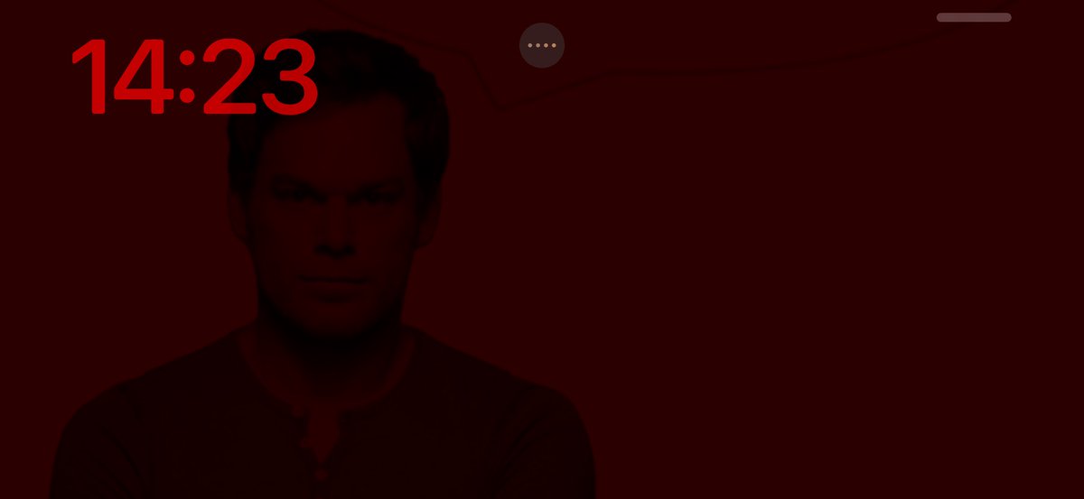 avvarrk's tweet photo. everytime my phone goes sideways evil red dexter just looks at me https://t.co/zcwXO84qgC
