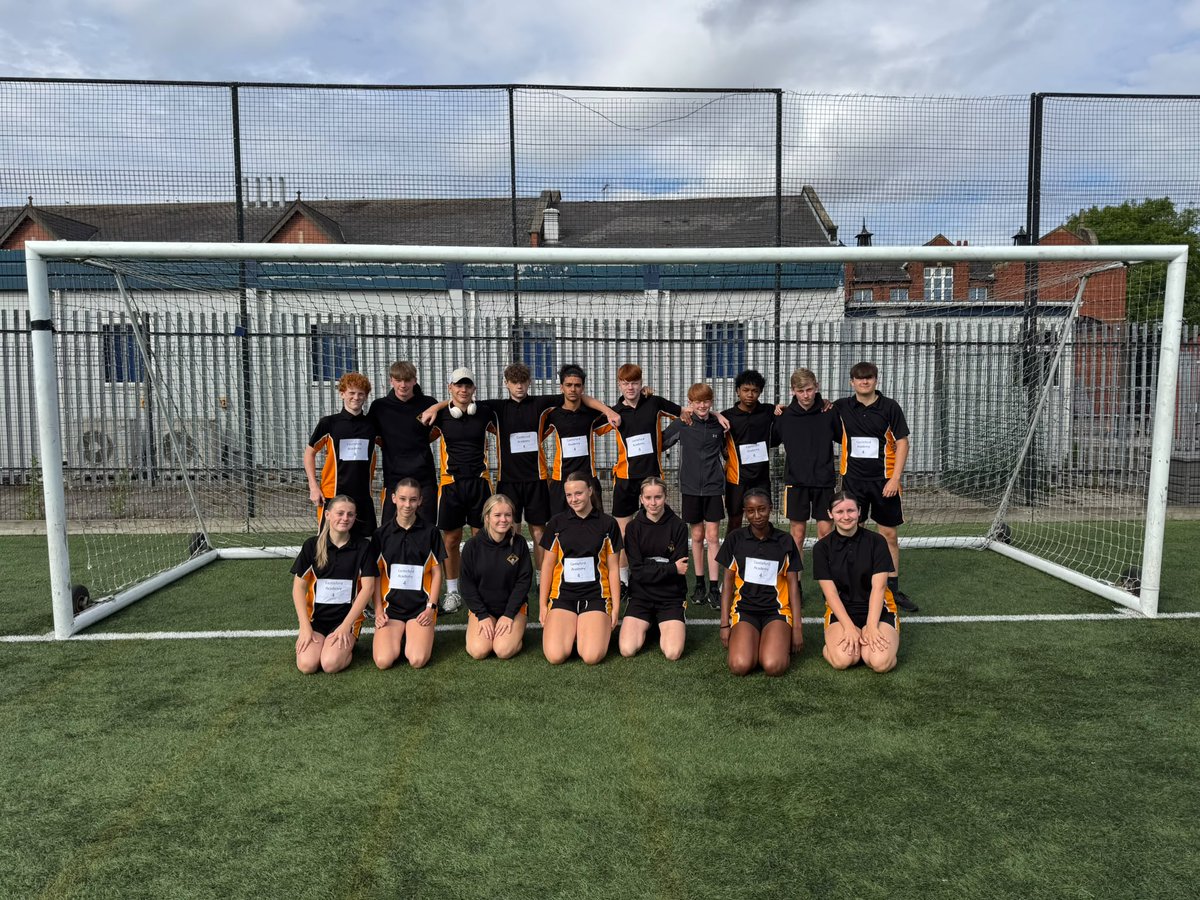CastlefordPE's tweet photo. 🏃‍♂️ Incredible day at the annual Wakefield athletics 🏅
82 students represented the academy, showing absolute effort and commitment. Massive congratulations to everyone—we brought home a spectacular mix of individual successes, team triumphs, medals, and even some new records! 🏆 https://t.co/cHszyouiGK