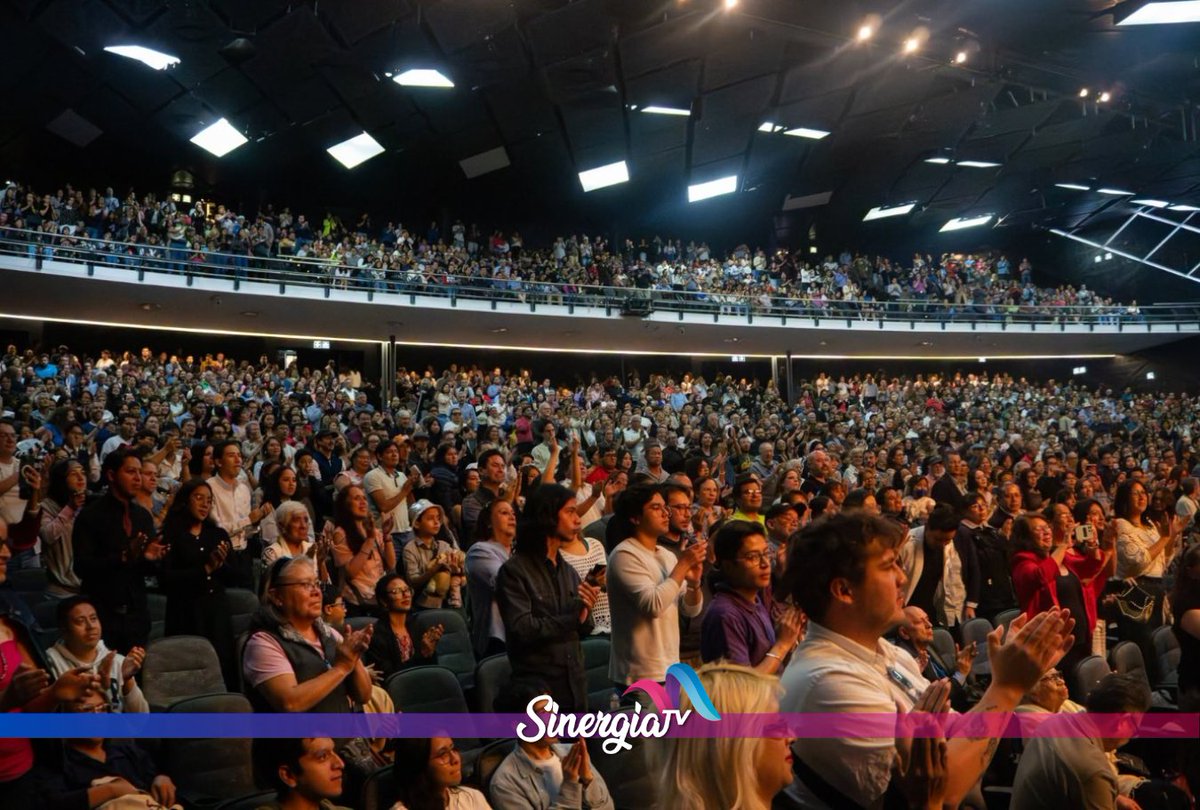sinergiatvmx's tweet photo. 🎼 La OFiT reunió a miles de personas con la Novena Sinfonía de Beethoven en Toluca. #OFiT #Toluca #SinergiaTV https://t.co/7bBnbjeGOG