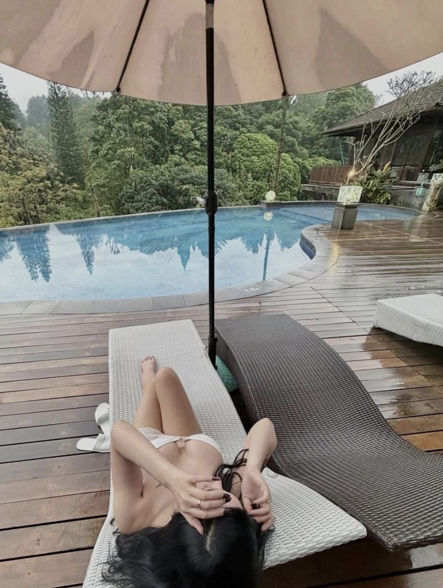 zuperareee's tweet photo. Yuayu (16 pict, 8 vid) ada 3somenyaa https://t.co/jAvnZCvNFo