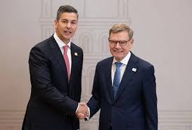 Johnedward19407's tweet photo. World Cup: Paraguay's president Santiago Peña declares national holiday after shocking win over Germany

News link: https://t.co/Fr1385Dj9G

#germanyworldcup #paraguay #germany
#paraguayvsgermany #germanyparaguay
#orlandogill #isgermanyoutoftheworldcup
#araguayworldcup https://t.co/MWaJafmiLs