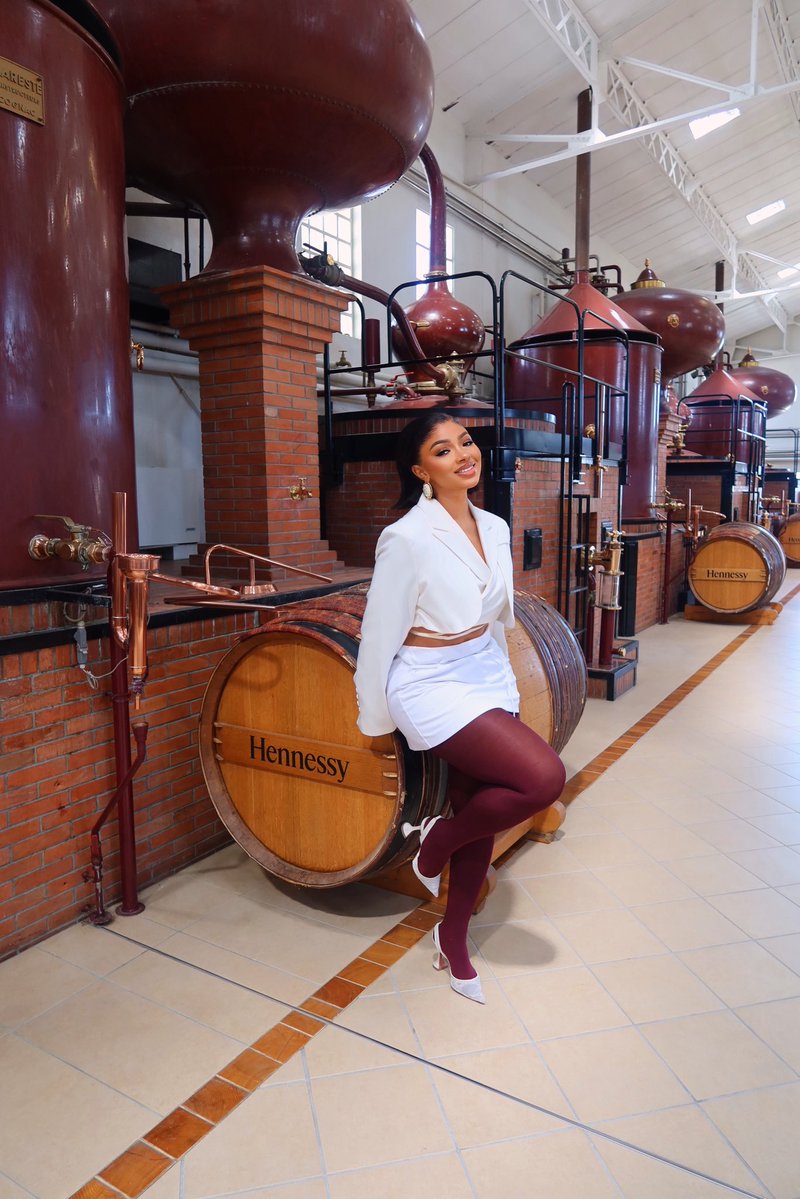 LiquoroseAfije_'s tweet photo. Having a cognac time  with #Hennessy in Cognac

@hennessy 

#liquorose https://t.co/kVULRiFcxD