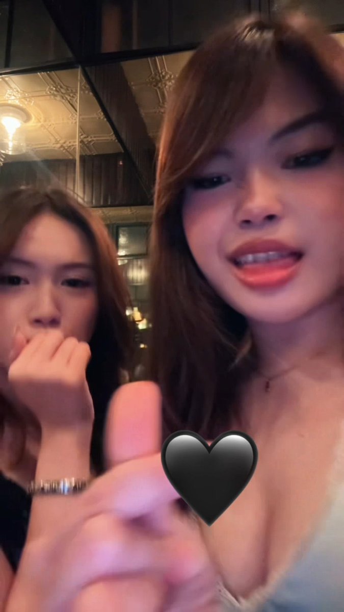 zuperareee's tweet photo. Non nude casey (2 pict bikini rare, 3 vid dugem, 1 vid kissing) https://t.co/Tg9nLIuA03