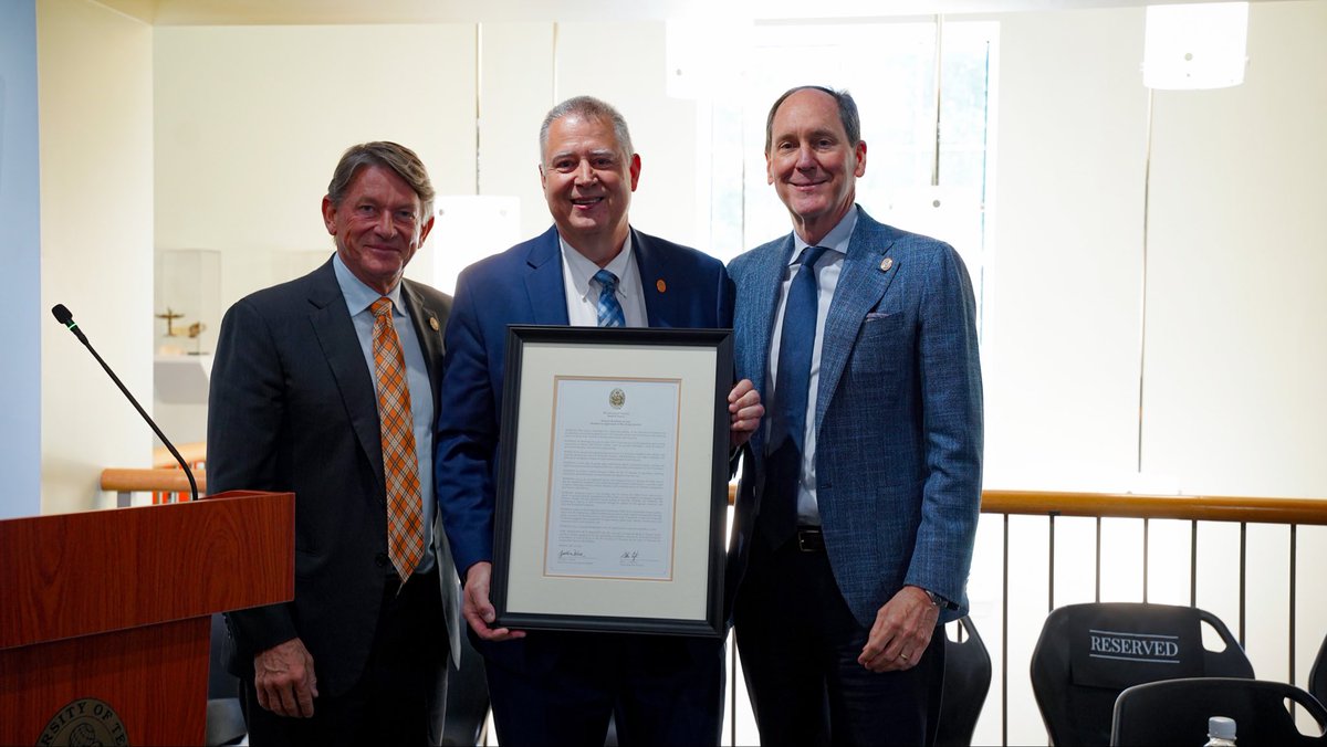 UT_President's tweet photo. Today, the UT Board of Trustees approved a new 90-credit-hour applied bachelor’s degree pathway that will give students another option to earn a high-quality degree, enter the workforce sooner, and reduce the cost of higher education.

This is about meeting students where they are, preparing graduates for high-demand careers, and helping Tennessee compete and win. Also, thank you to outgoing trustees Jamie Woodson and Decosta Jenkins, along with student trustee Ashlee Mallon, for their service and leadership on the board. Much appreciation as well to Ken Vickers for his service on the ERS committee as faculty Representative.