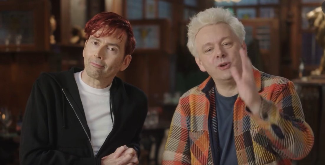 ichifangirl's tweet photo. David's face when Michael say "And even though it's come to an end in one way for us" its killing me cuz David's face is saying "you are not going to get rid of me in any way" lmao https://t.co/U377aPGFl1