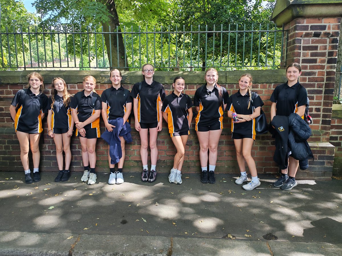 CastlefordPE's tweet photo. 🥇 Podium Finish Success! 🥈🥉
​A huge shoutout to our incredible individual winners who dominated their events at the Wakefield athletics competition!
​From lightning-fast sprints to powerhouse throws and jumps, our athletes pushed their limits to secure well-medals 👏 🙌 https://t.co/T292yr5bbt