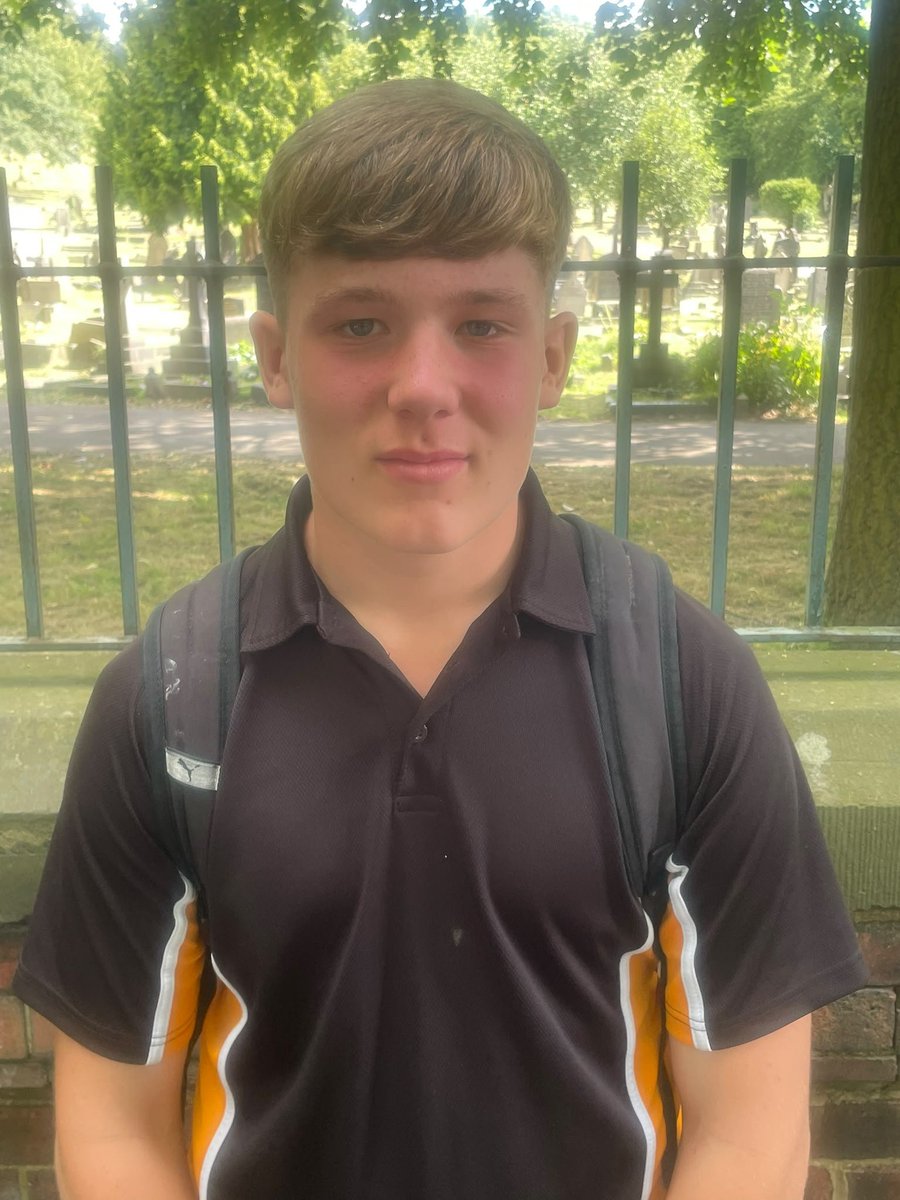 CastlefordPE's tweet photo. 🥇 Podium Finish Success! 🥈🥉
​A huge shoutout to our incredible individual winners who dominated their events at the Wakefield athletics competition!
​From lightning-fast sprints to powerhouse throws and jumps, our athletes pushed their limits to secure well-medals 👏 🙌 https://t.co/T292yr5bbt