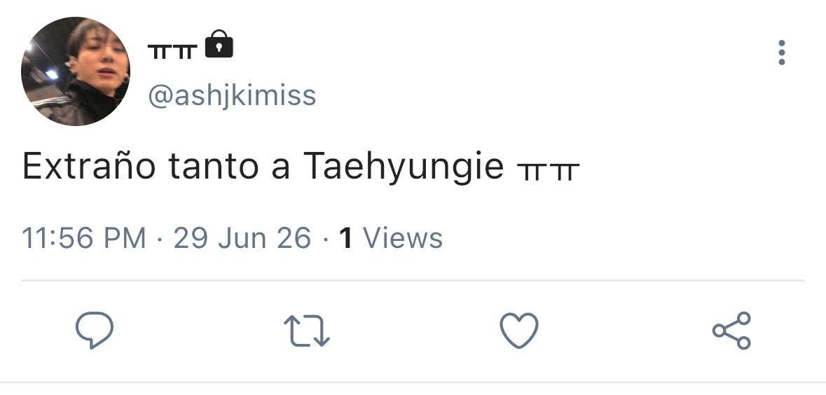 dearkootae's tweet photo. Mini #autaekook ─𐙚 ˖ ࣪⊹ Provoking Pt.2🛫

Esta vez Th no pudo evitar ignorar su agenda como la última vez y tuvo que viajar a París. 

Jk insistió en que estaba bien, pero apenas su novio se fue, comenzó a comportarse como un caprichoso berrinchudo que necesitaba a su novio. https://t.co/vCkq2UFtDK