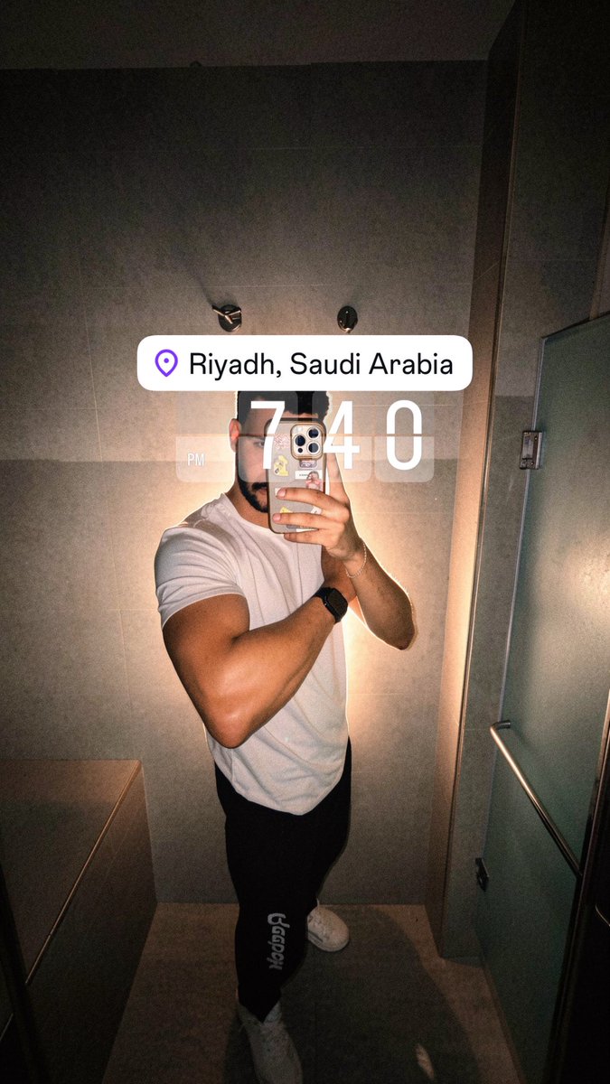 ilx0d's tweet photo. افضل تمرين منتصف الظهر T-bar 🦍🦍 https://t.co/ee1ZFo3iOh