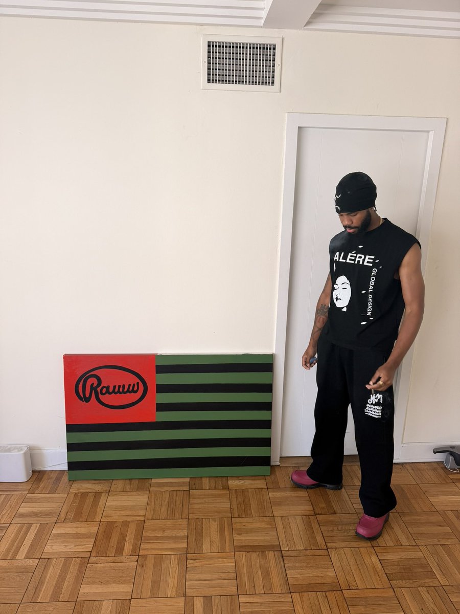 damnriskyy's tweet photo. Swag School https://t.co/pJjHKxQOPP