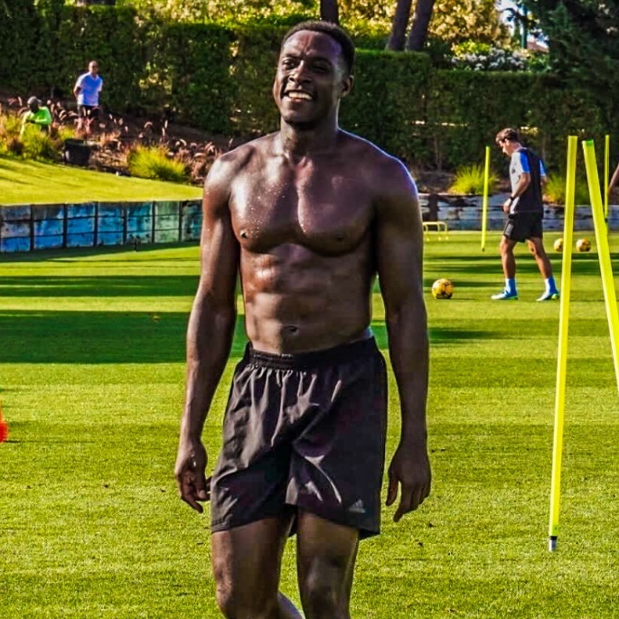 eurofootcom's tweet photo. 🏴󠁧󠁢󠁥󠁮󠁧󠁿🤩 Danny Welbeck (35) getting ready for another Premier League season! He'll also play in the UEFA Europa League for Brighton! ✅ 

He's Brighton's all-time TOP goalscorer in the Premier League. 🥇 https://t.co/6r8nS04M6T