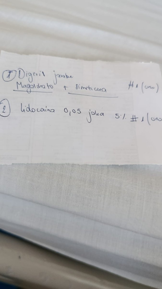 PaolaSmith2812's tweet photo. Quién desee hacer una obra de amor con esta recetita 🎗️🎗️❤️🙌🏽🏥 acoliten por favor, está totalmente desabastecido el hospital 😭😭😭 #RT https://t.co/GgE2AwTs5w