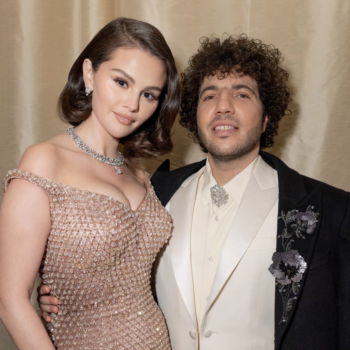 Taylors_Archive's tweet photo. 1. Selena Gomez and Benny Blanco https://t.co/C1zTDcCgkT