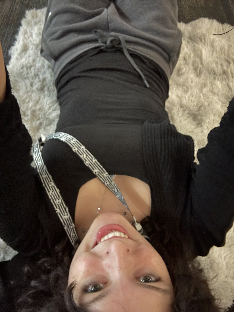 goonfuelmaster's tweet photo. Looking for people to take my ex-girlfriend from me. Make me give up her nudes, socials, info. Anything that you want... https://t.co/XXA6zeqZxO