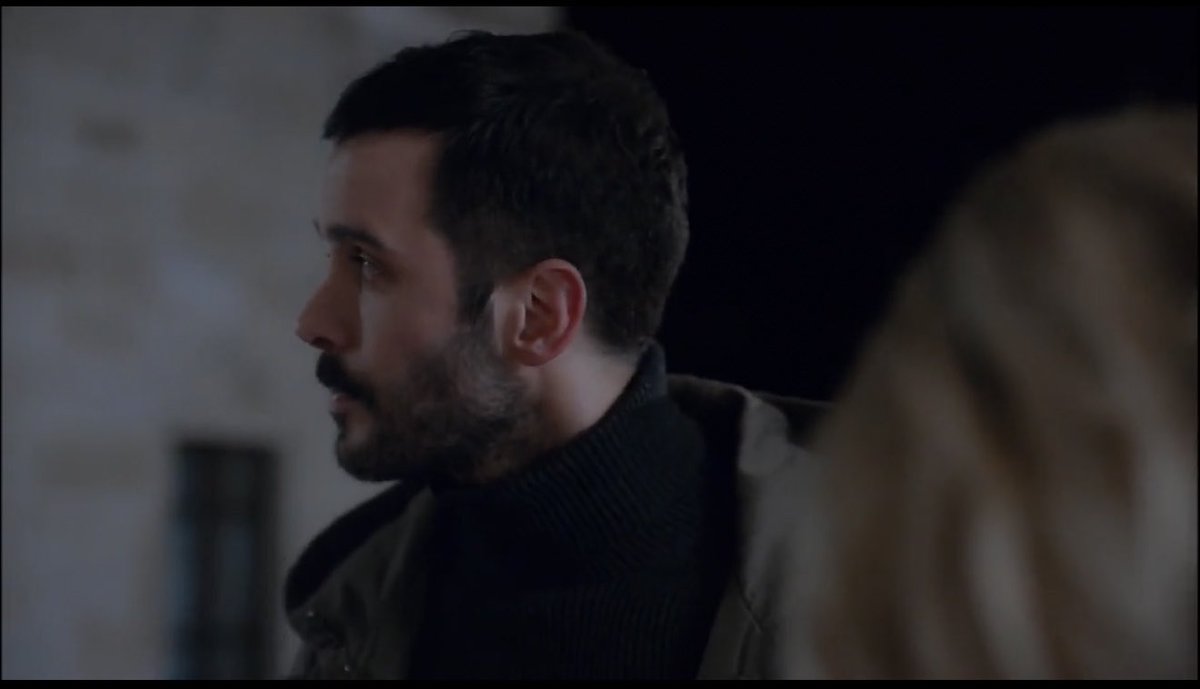 _SR107's tweet photo. #Kuzgun 🖤
#BarışArduç https://t.co/pStQ1QyIMR