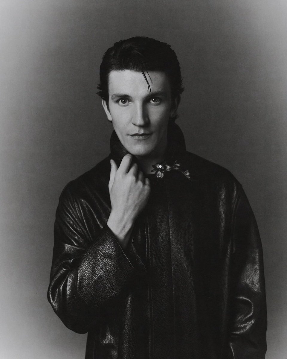 timeforewan's tweet photo. Ewan Mitchell photographed by Pip for Behind the Blinds. https://t.co/QK9P75Pypr