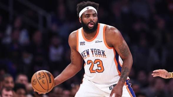 KnicksLead's tweet photo. If tonight is it 

Once a Knick always a Knick 🥹 https://t.co/neMUB4GYkD