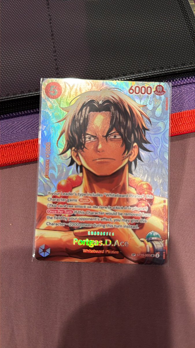 Jadedsun's tweet photo. Pulled OPTCG heat from a box.
Buggy, Luffy and Boa SRs too! https://t.co/jWdLbfP6ei