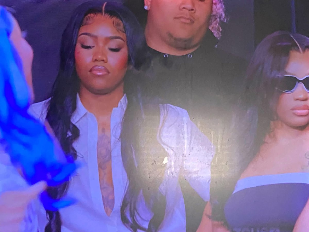 2dosesofDolly's tweet photo. + Kay you not wrong. Fania and KK don’t really fuck with you fr lol and you know what that’s okay! https://t.co/KID65YdEAh