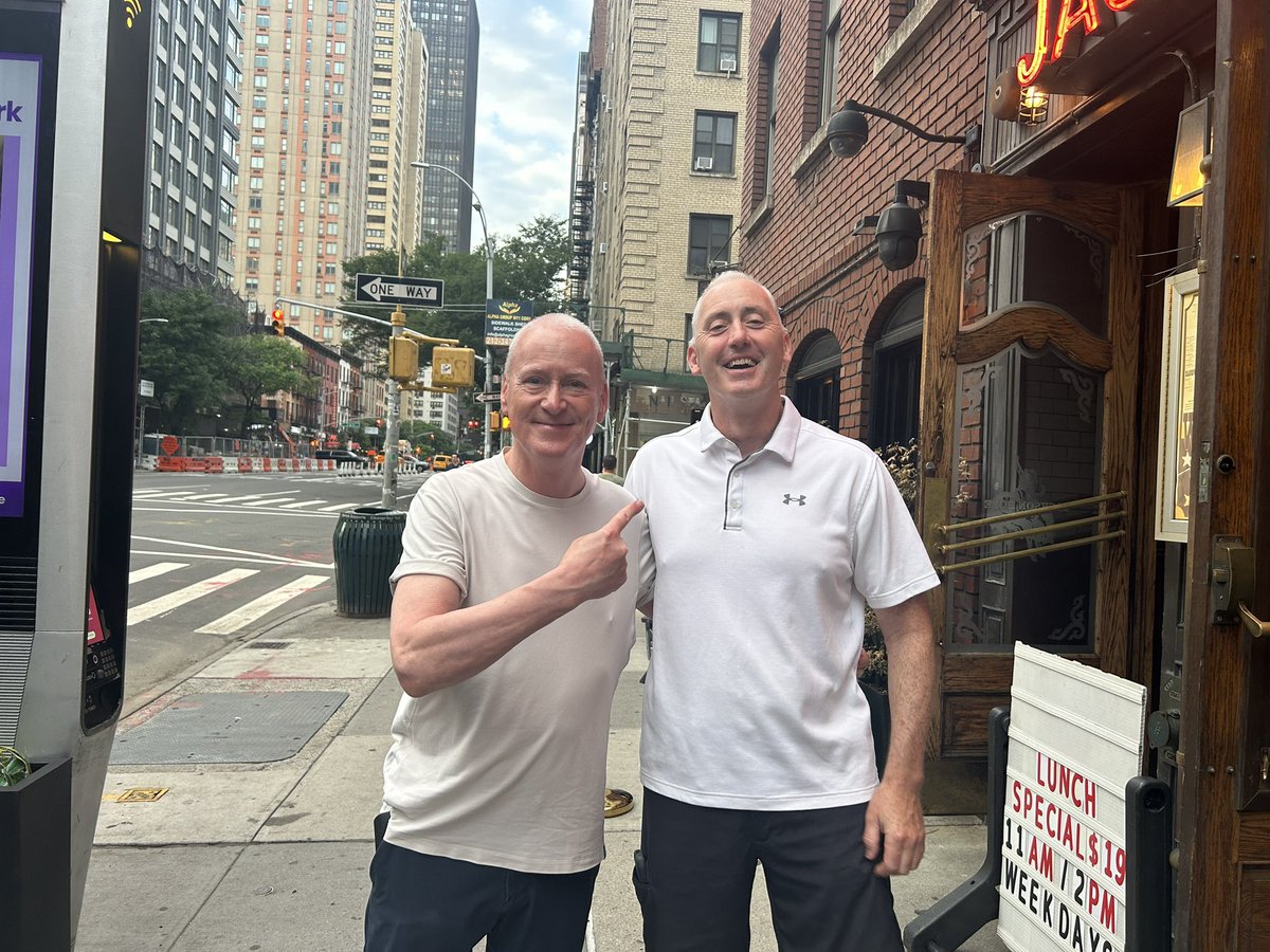 Jim White tweet media