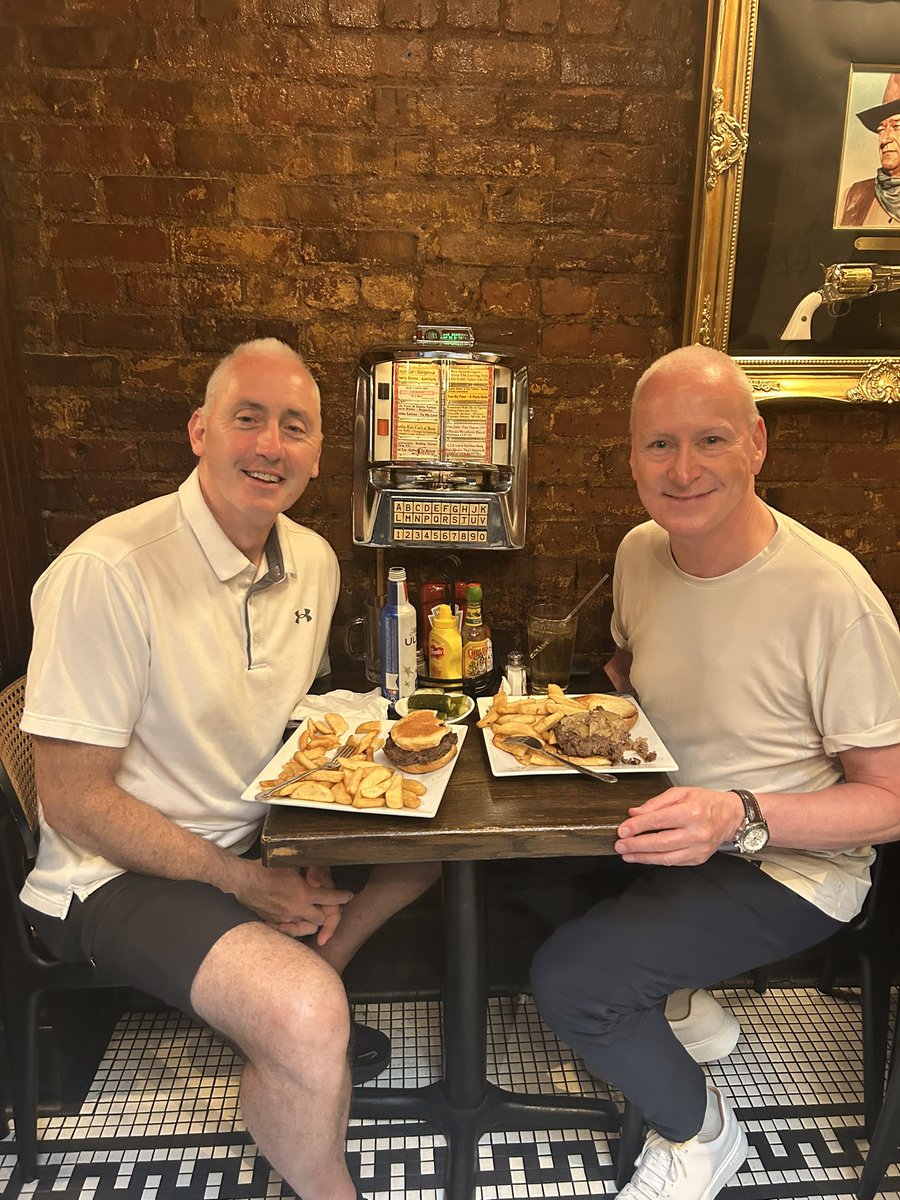 Jim White tweet media