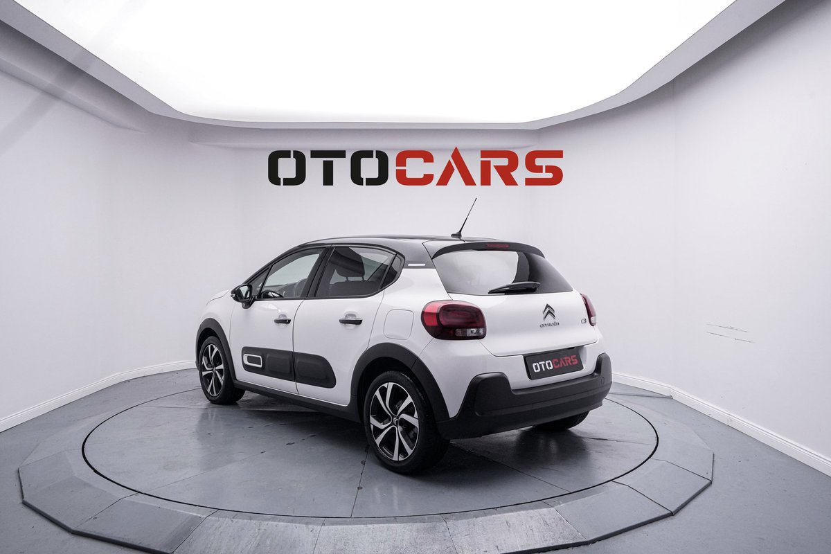 ilanlarim_com's tweet photo. | Citroen | C3 | 2023 |
#araba #otomotiv #galeri #ikincielaraba #ikincielotomotiv #citroen #c3 https://t.co/obFOPARMn1
