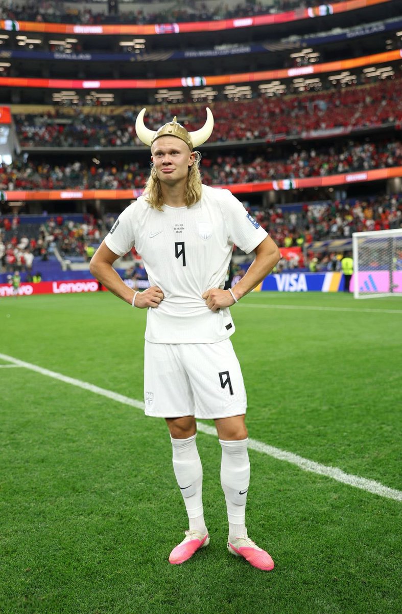 ActuFoot_'s tweet photo. A U R A 🇳🇴 https://t.co/JqErMvaHaf