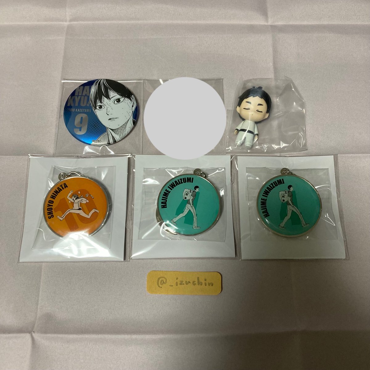 _izuchin's tweet photo. 交換 譲渡 ハイキュー ファンパーク 缶バッジ ねむらせ隊 RUNメタルキーホルダー 名札クリップセレクション

求 異種治(原作絵/水遊び/極楽湯最優先)または定価+送料(ゆうちょ銀行振込/PayPay)

譲 影山 赤葦 日向 岩泉 烏養 天童

≫1部初期傷あり
≫郵送

お気軽にお声掛けください◎ https://t.co/AVszWEuYGx