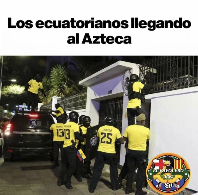 ZuritaCarpio's tweet photo. La @FEFecuador llegando al Estadio Azteca https://t.co/dmwKVprTsu