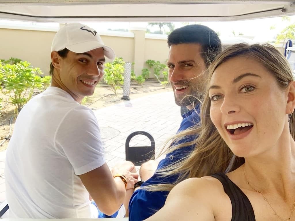Djoko_UTD's tweet photo. Greatest Tennis Selfie ever ?? https://t.co/obixp5Lrbi