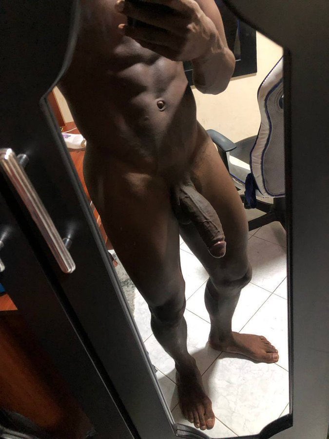 pretinho26cm's tweet photo. Chudai 🍆 https://t.co/FCCgGEzm1L