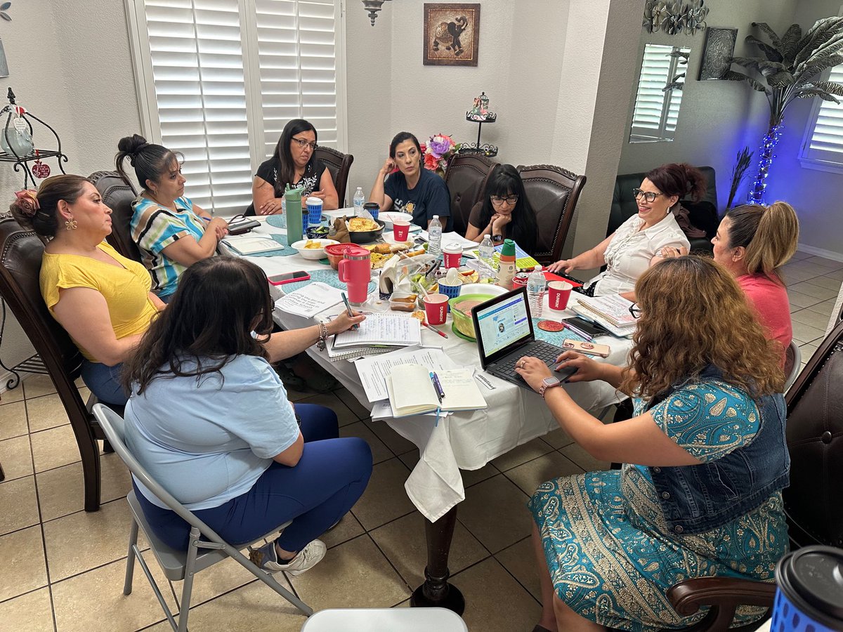 DWS_PK8's tweet photo. Our guided coalition meets today to lock in the next steps for taking our Colts to the next level. Strong minds, clear goals, and a shared commitment to excellence. Let’s build the momentum that carries our students and staff forward. #ColtsStrong @SISD_ES @HValverde_DWS https://t.co/xgVqcb0gk9