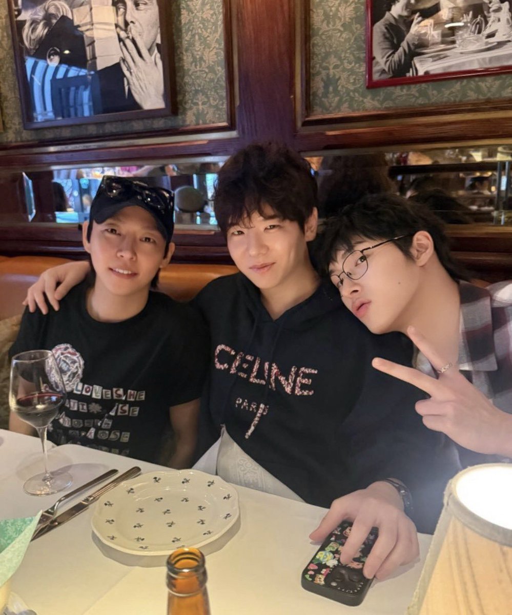 woosungdocs's tweet photo. i'll never shut up about these https://t.co/H7T6A6FnOy