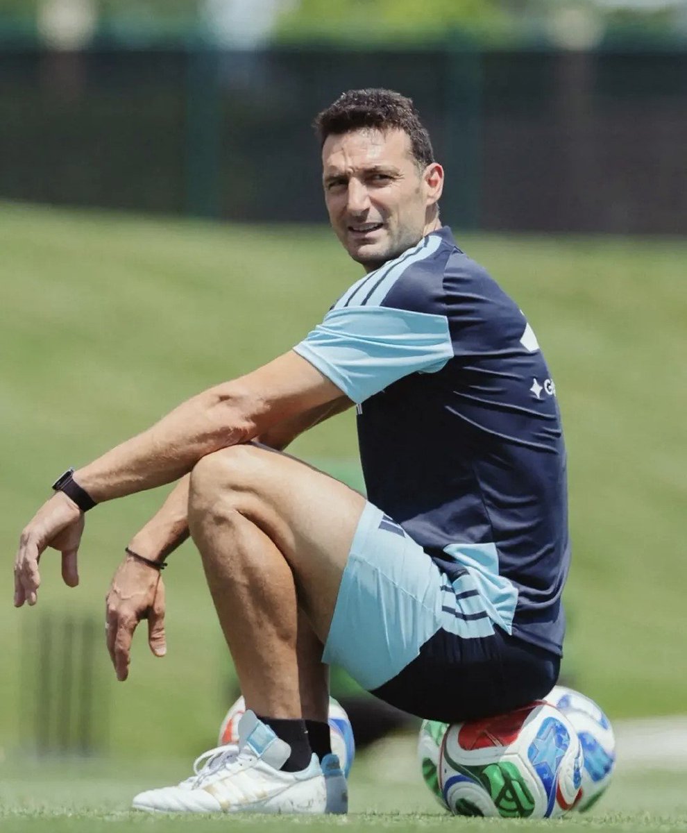 best of lionel scaloni tweet media