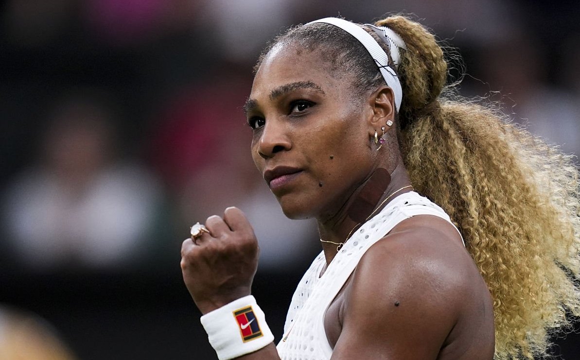 josemorgado's tweet photo. SERENA WILLIAMS TAKES THE SECOND SET!

Williams comes back from 1-3 and 3-4* down and then saves a match point in the tiebreak vs. Maya Joint.

Still alive.

3-6, 7-6(6) https://t.co/EMsbHw9UrN