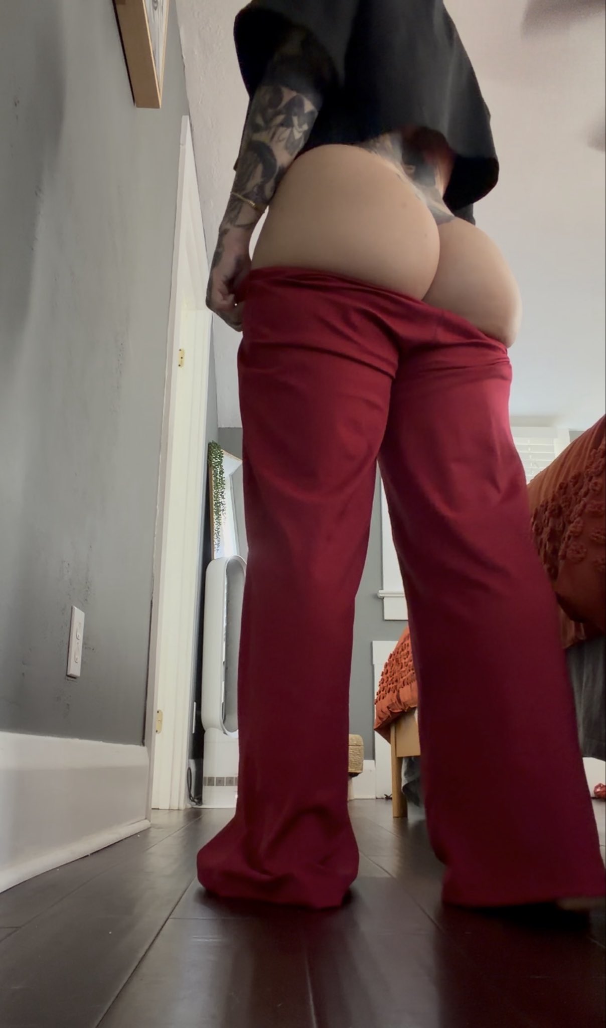 This is my butt! https://t.co/DVyZ8iDyHP