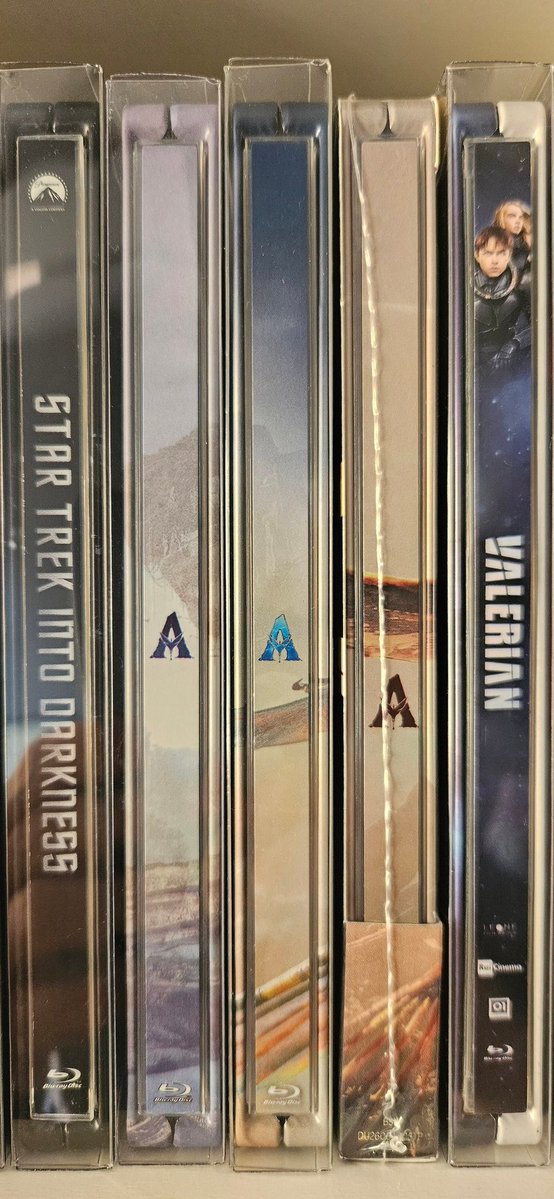 DavidAlGa's tweet photo. @DivisaFilms @35milimetros_es ¿Alguna solución para este desaguisado de la #steelbook de #avatarFuegoyCeniza ? ¿Vais a hacer sustituciones? Pagar entre 30€ y 35€ por película y que no coincidan los lomos... 🥶 #avatar https://t.co/K6wb8asuJ8