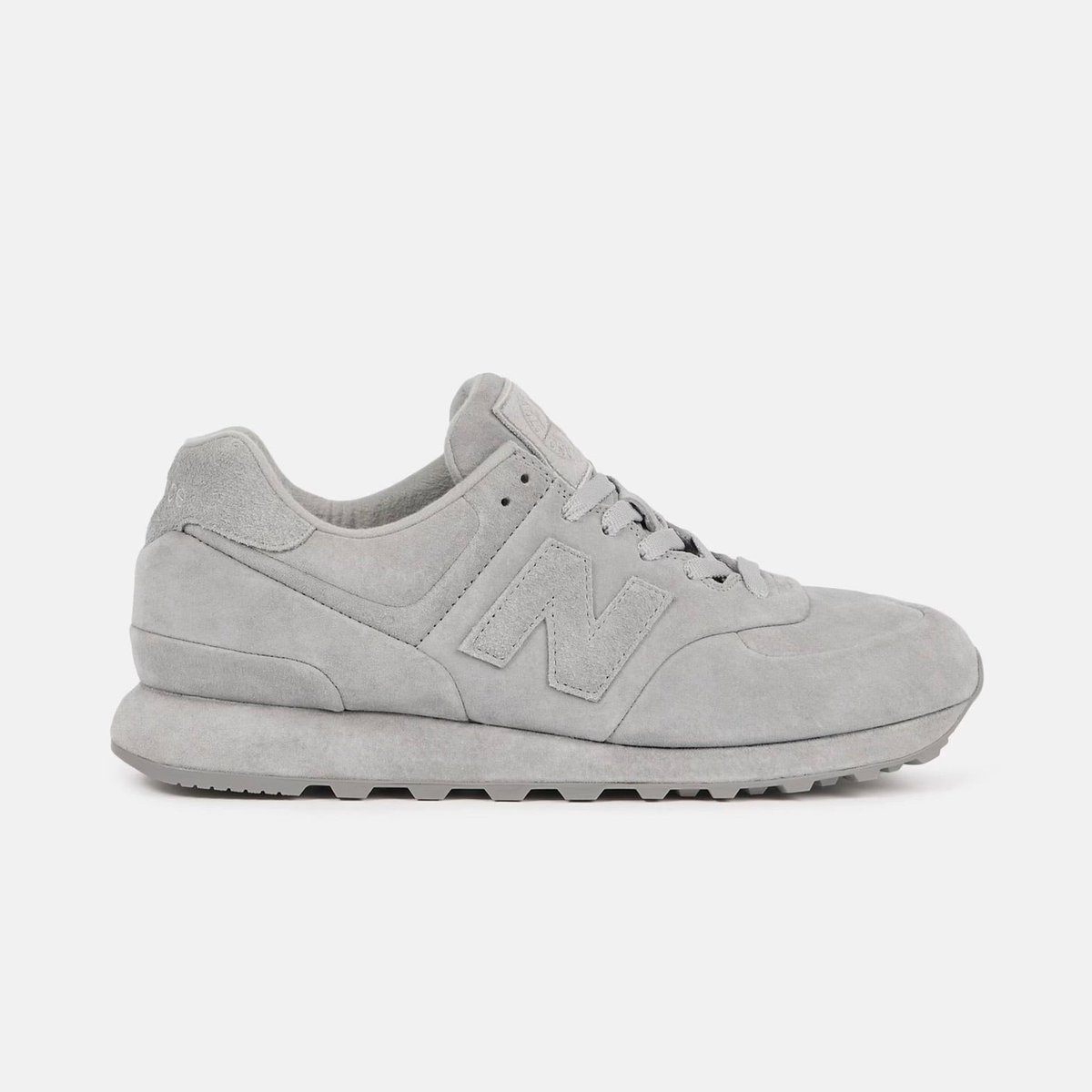LABELMENSWEAR's tweet photo. 574 GHOST TRAINERS IN ALL SIZES!!

Miss out last year? Secure yours now

Shop 👉🏼 https://t.co/C0tutxmGpo https://t.co/Ibh1HX3Jin