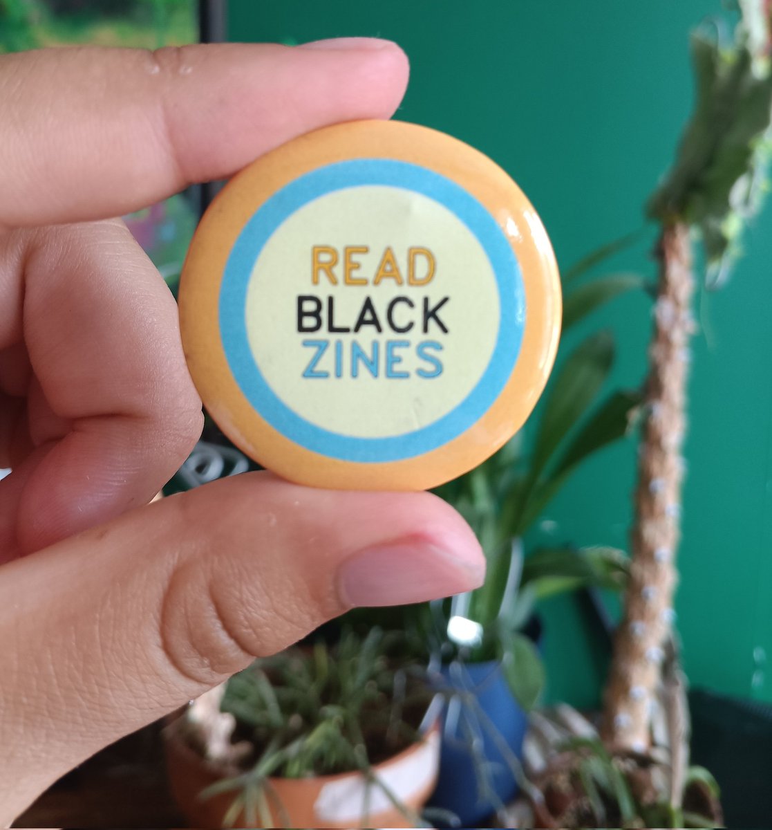 Conc4TheCulture's tweet photo. Support Black characters and read Black zines! #ReadBlackZines https://t.co/Ulr0fmsnn6