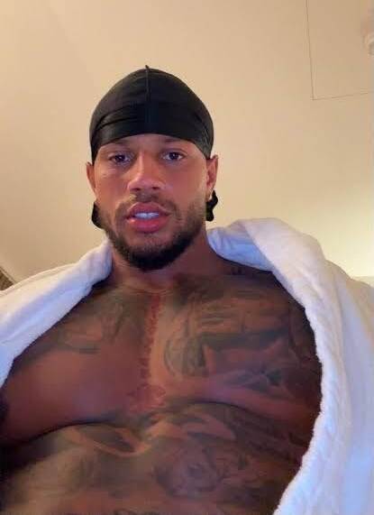 lovsdilfs's tweet photo. his chest is my pillow https://t.co/bXfk3coxiP