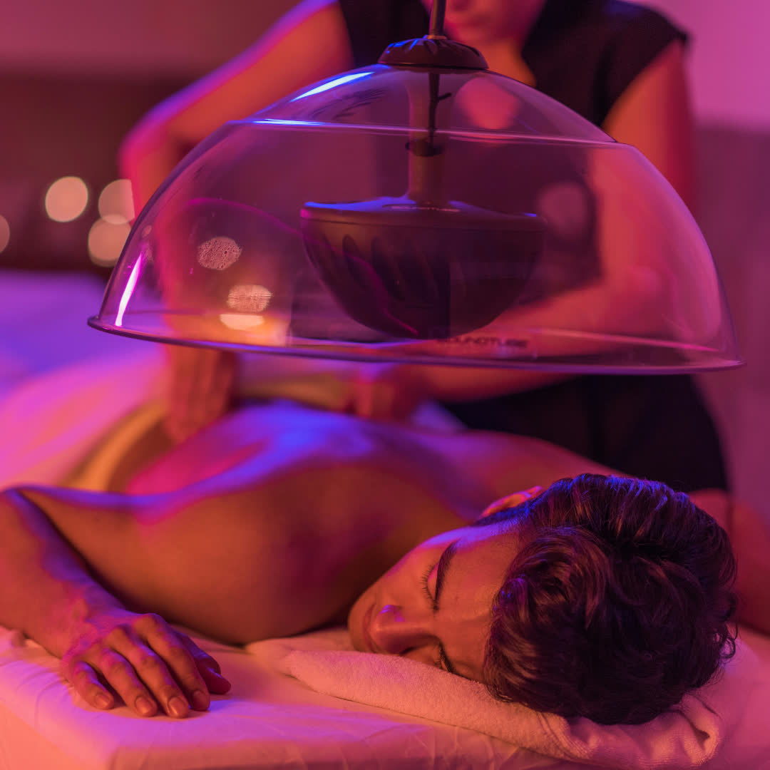 bestofnj's tweet photo. If your perfect getaway includes ocean views, live entertainment, incredible dining, and plenty of relaxation, Hard Rock Hotel &amp; Casino Atlantic City checks every box. It's no wonder we keep coming back to it as one of New Jersey's Best Weekend Getaways.

🔗 in Comments https://t.co/X9K0QVfDYH