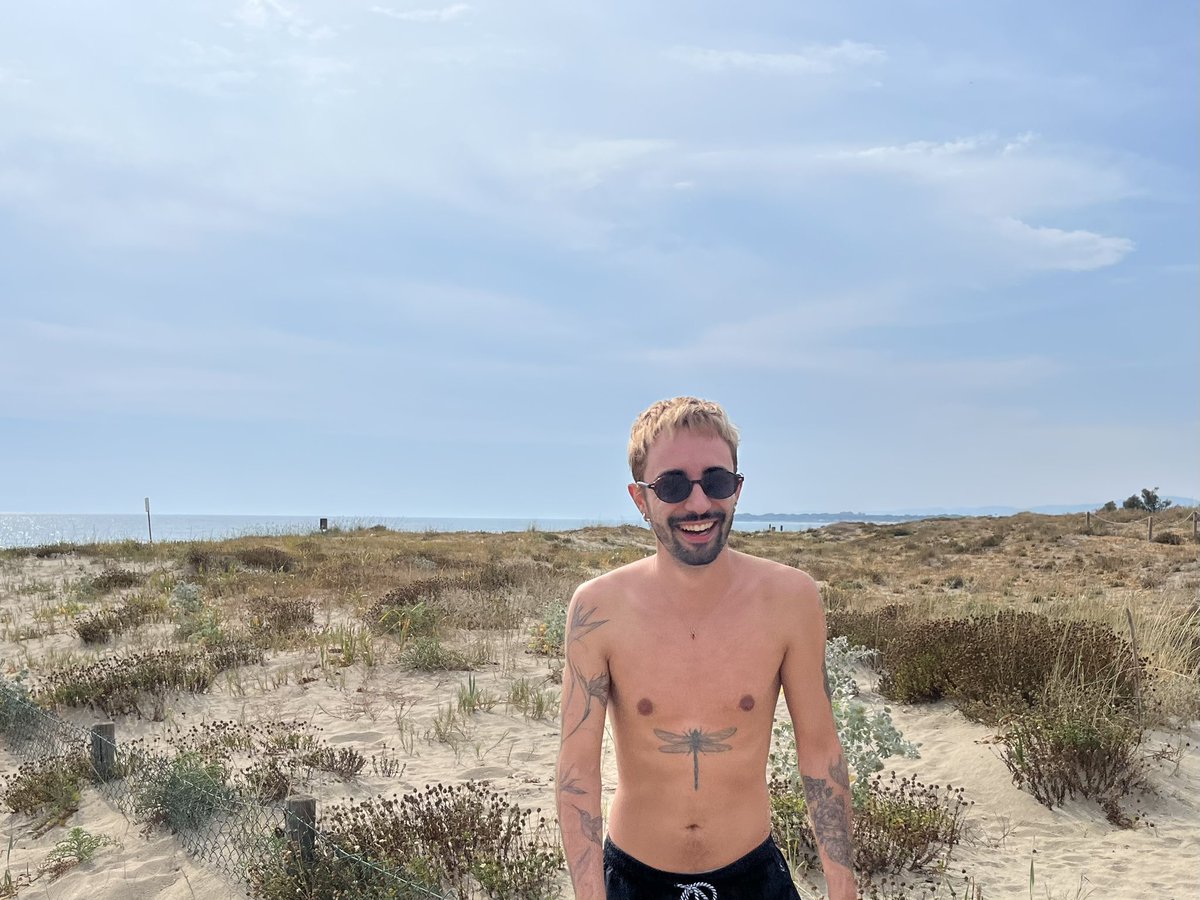 dnd01234's tweet photo. 🌞 https://t.co/kedX7wo9Ra