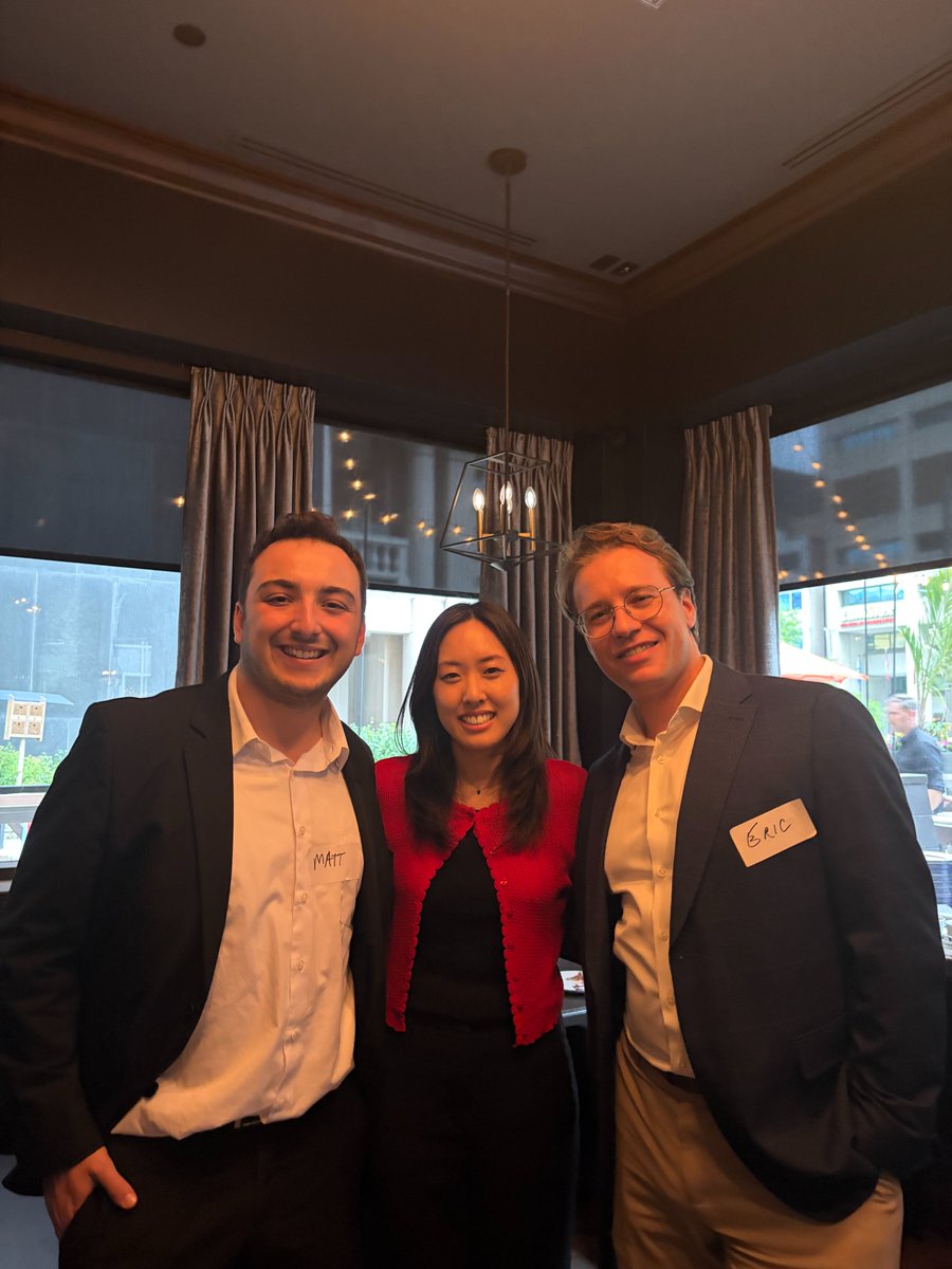RobinsAppleby's tweet photo. Our team attended the Korean Canadian Lawyers Association’s Summer Social and proudly sponsored an evening of connection and community. https://t.co/iIDYxssUQP