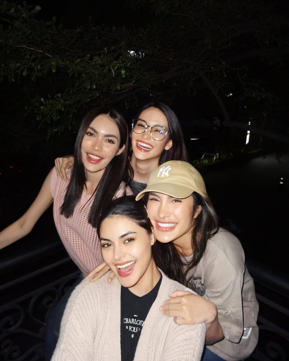 Waratin2115's tweet photo. Charlotte, Becky and Noey will be participating in BYD HYROX BANGKOK being held from August 13 - 16, 2026. 

Charlotte will be joined by her friends Heidi, Marima and Tina. They’ll be participating on August 15.2026. 

Becky will be joined by her brother and friends. 

Noey, I unfortunately don’t know if she’ll be participating solo or doubles or relay. 

Baan Wanthinwanit we have Lada ( Baan Nam ), Blew ( Baan Lom ) and Kaprao ( Baan Fai ). Hopefully they’ll get to meet each other :) 

Spectators, friends and family are able to gather in designated cheering zones to support competitors ( Spectator tickets are typically required for entry )  or they can sign up as volunteer "Race Crew" to assist and cheer at specific stations.

#CharlotteAustin #ชาล็อตออสติน
#beckysangels #NoeyKanteera