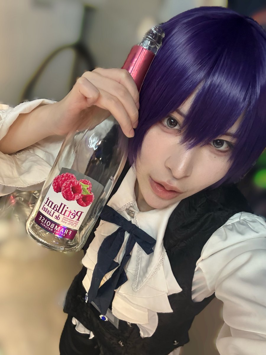rou_CONNECT's tweet photo. 観測終了✨️
乾杯 チェキ ぽん 餌付けありがとうございます❕
最近よく会える方多くて嬉しな〜🫪🩷いつでも来てください❕
それにずっと会いに来てくれてる子がまさかのバイオ好きだとは思わず。バイオヲタクのロウはとても興奮したんだ。ロウはエイダ推しです😻 https://t.co/ZFxLLmcoeW