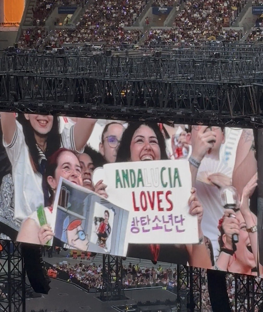 Minyoonshadow_'s tweet photo. No sé quién eres pero te quiero tía https://t.co/WAd3xjlawn