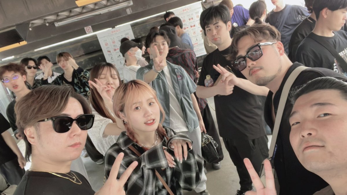 paposou1012's tweet photo. お世話になりました！！！
UNIONで働いて
色んな人たちと知り合えて、遊んで
半年と少しの間でしたが
素敵な思い出をありがとうございました😊
@union_omiya 
#あいやぁ〜〜
#UNIONの99は降りれない
#Q84563はナッツ
#ポーカーするならUNION💪💪 https://t.co/aCeiElW3OH